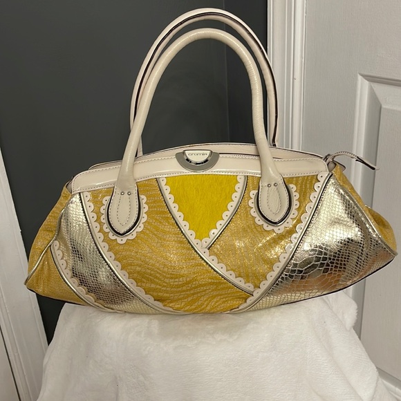 cromia Handbags - Beautiful Cromia shoulder bag in cream with yellow and gold accents